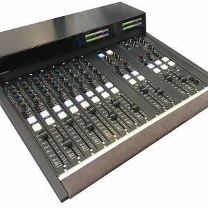 E16M-Modular-Broadcast-Radio-Console